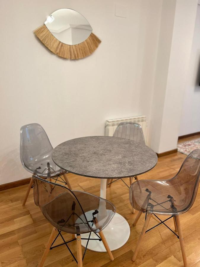 Apartamentos El Escudo Centro 리바데세야 외부 사진