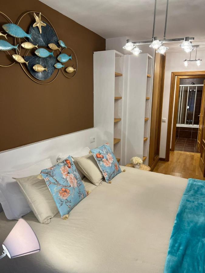Apartamentos El Escudo Centro 리바데세야 외부 사진